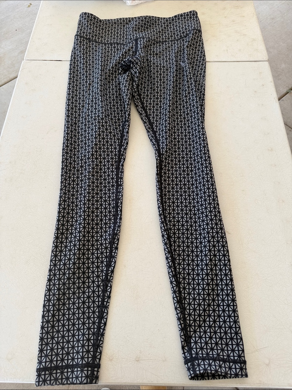 lululemon athletica Black & White Geo-Print Leggings